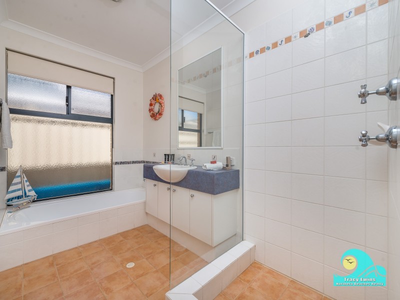 11 Sweep Ridge, Yanchep WA 6035