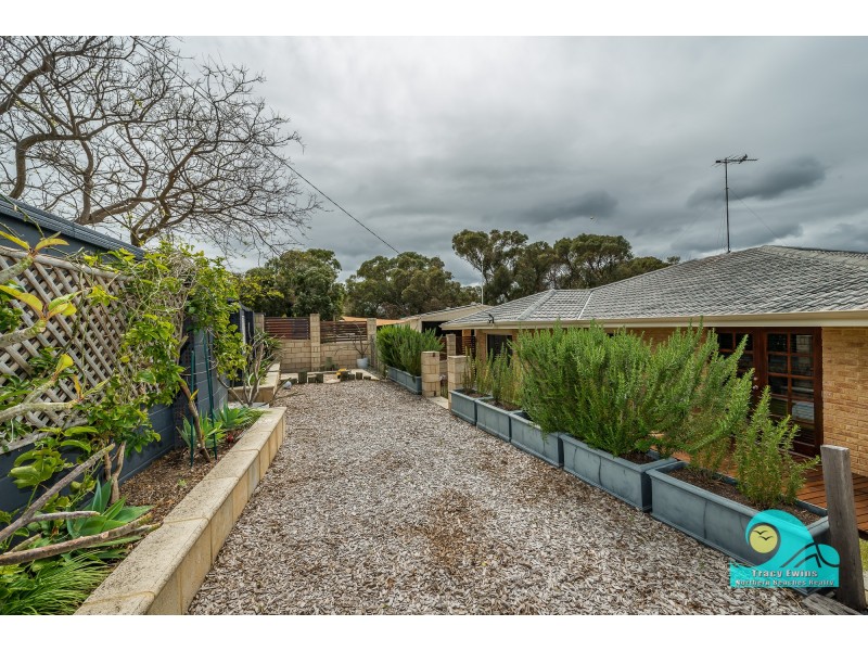 62 Lagoon Drive, Yanchep WA 6035
