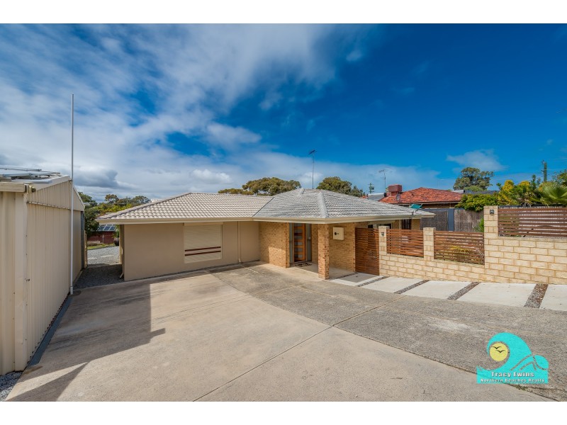 62 Lagoon Drive, Yanchep WA 6035