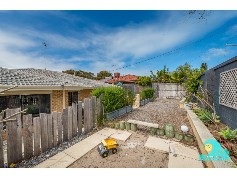 62 Lagoon Drive, Yanchep WA 6035