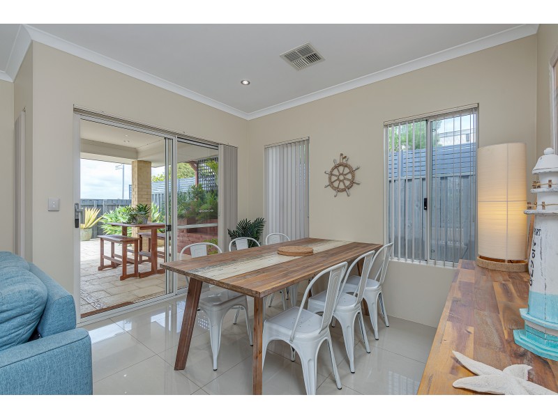20 Sandbar Street, Yanchep WA 6035