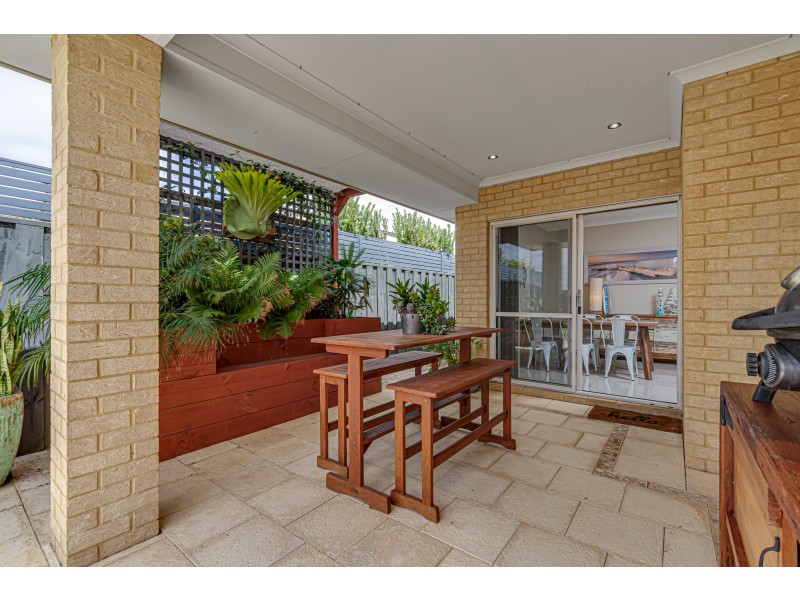 20 Sandbar Street, Yanchep WA 6035