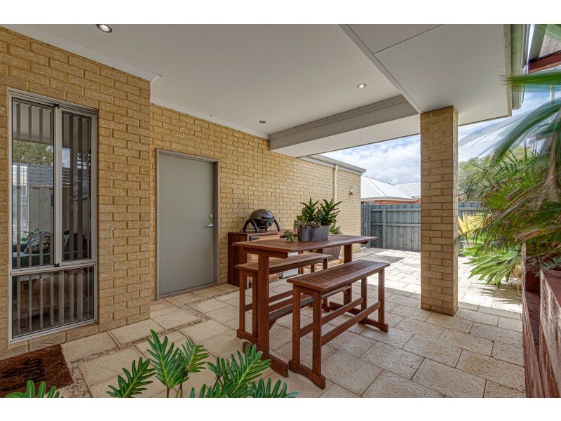 20 Sandbar Street, Yanchep WA 6035