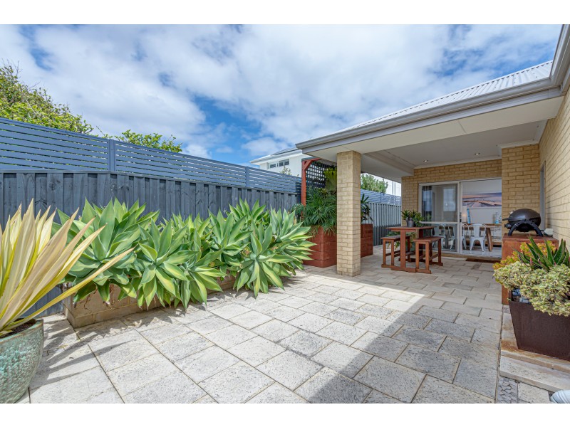 20 Sandbar Street, Yanchep WA 6035