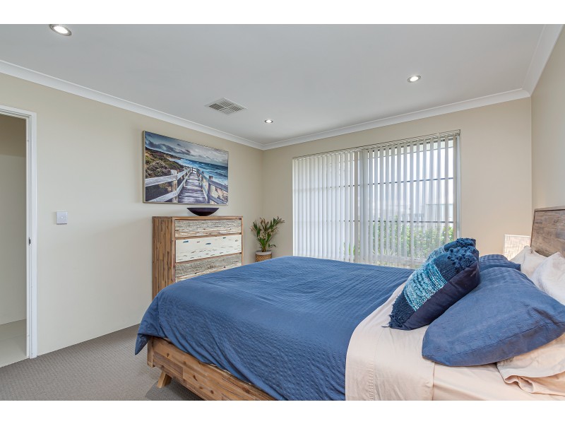 20 Sandbar Street, Yanchep WA 6035