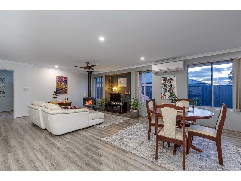 5 Brassie Terrace, Yanchep WA 6035