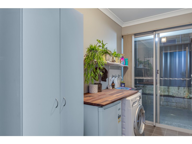 5 Brassie Terrace, Yanchep WA 6035