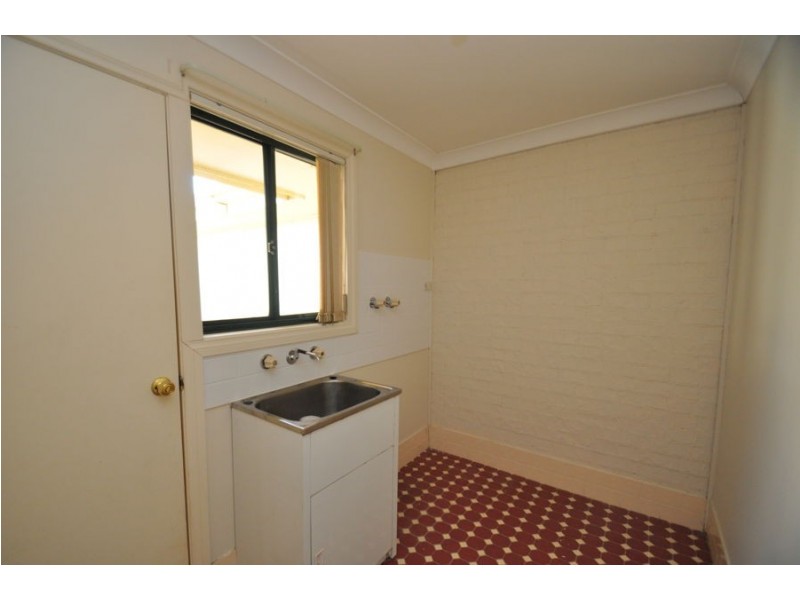 105 Websdale Drive, Dubbo NSW 2830