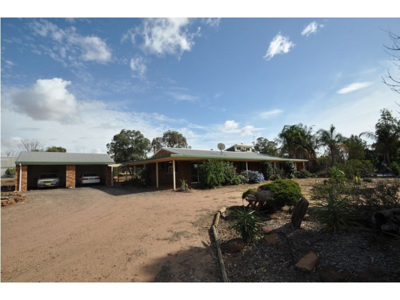 8L North Minore Road, Dubbo NSW 2830