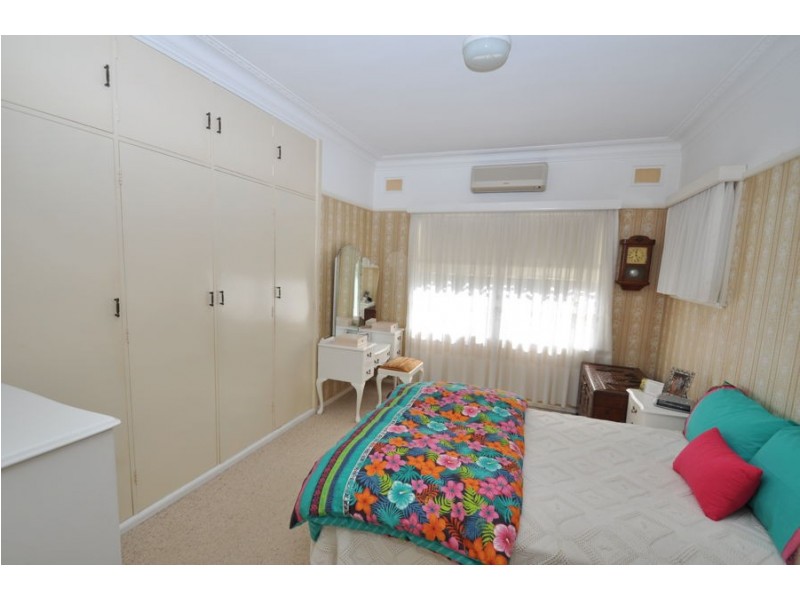 35 Bennett Street, Dubbo NSW 2830