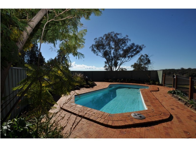 17R Jaymark Road, Dubbo NSW 2830