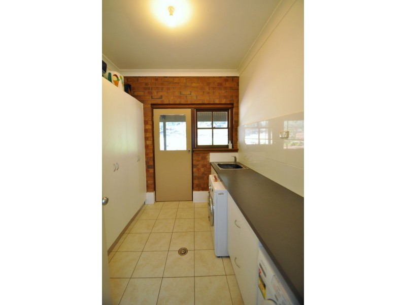 17R Jaymark Road, Dubbo NSW 2830