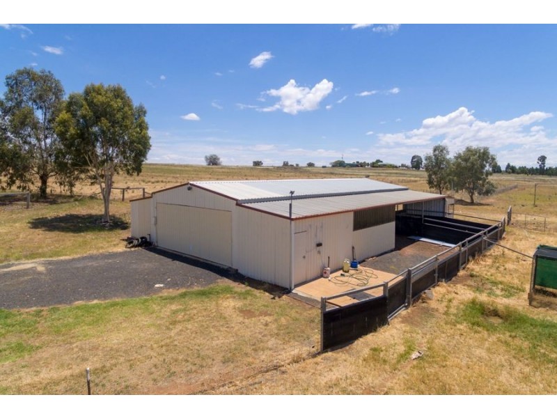 22R Oakdene Road, Dubbo NSW 2830