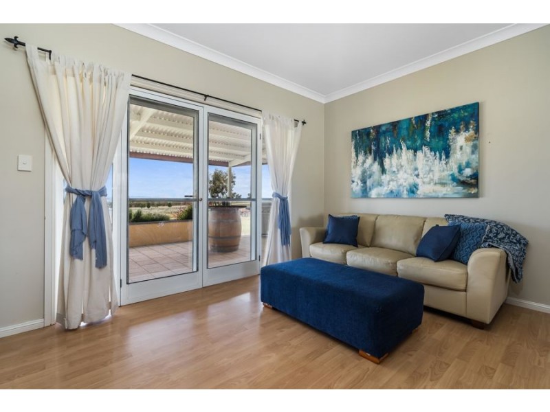 22R Oakdene Road, Dubbo NSW 2830