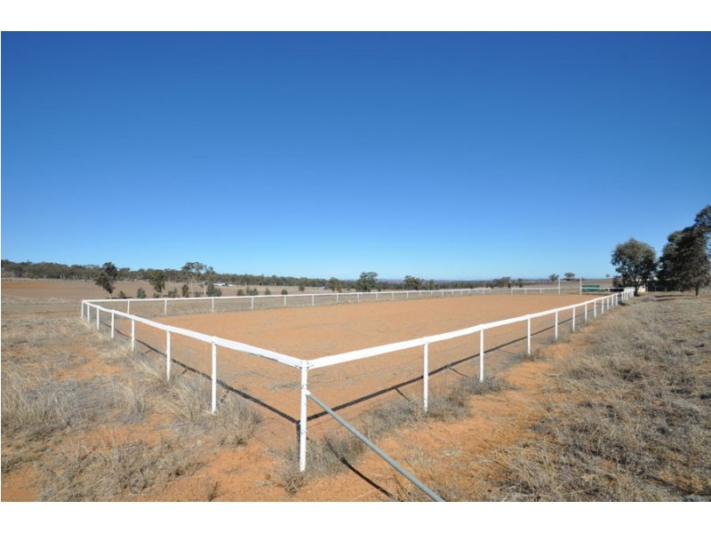 22R Oakdene Road, Dubbo NSW 2830