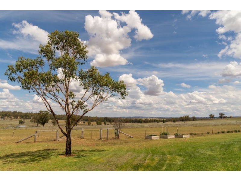 22R Oakdene Road, Dubbo NSW 2830