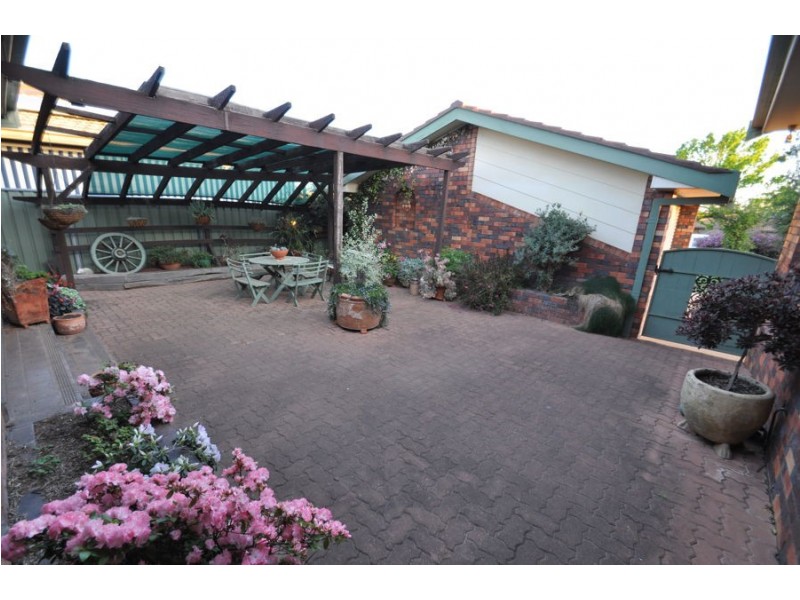 32 Alder Place, Dubbo NSW 2830