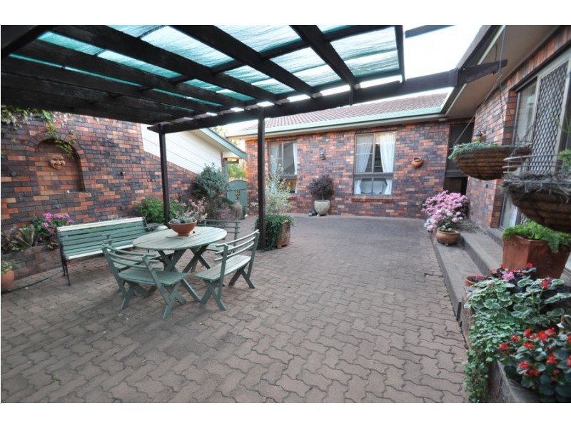 32 Alder Place, Dubbo NSW 2830