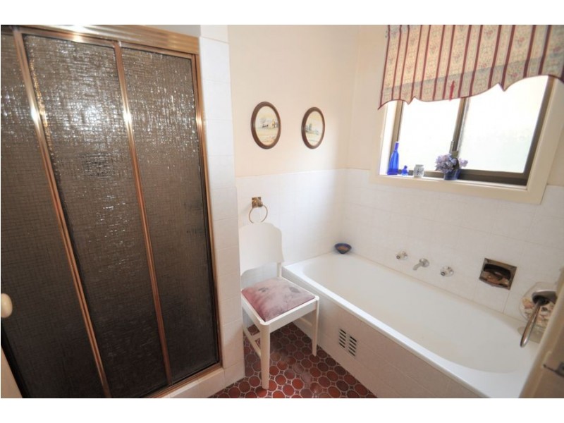 32 Alder Place, Dubbo NSW 2830