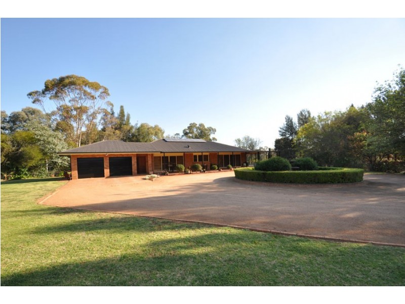 4 Kentucky Court, Dubbo NSW 2830