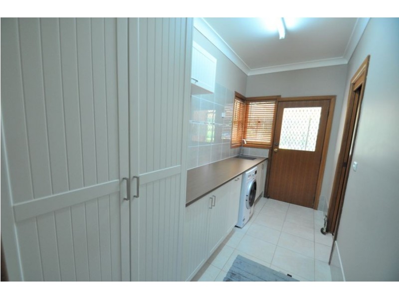 4 Kentucky Court, Dubbo NSW 2830