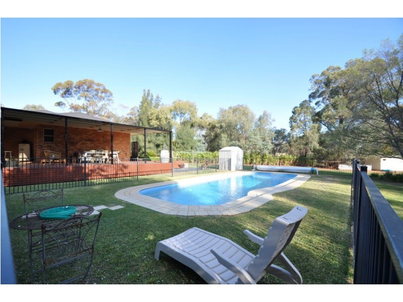 4 Kentucky Court, Dubbo NSW 2830
