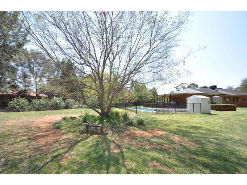 4 Kentucky Court, Dubbo NSW 2830