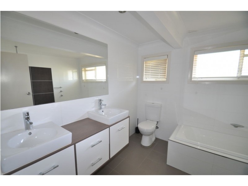 47 Fairview Street, Dubbo NSW 2830