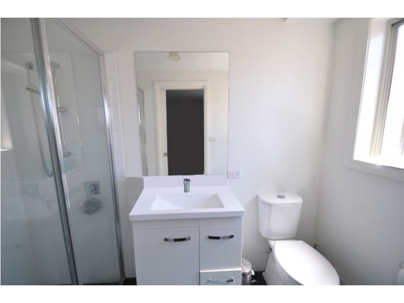 12 Dalbeattie Crescent, Dubbo NSW 2830