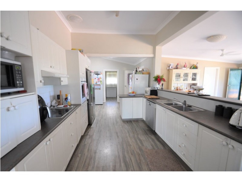 126 Wingewarra Street, Dubbo NSW 2830