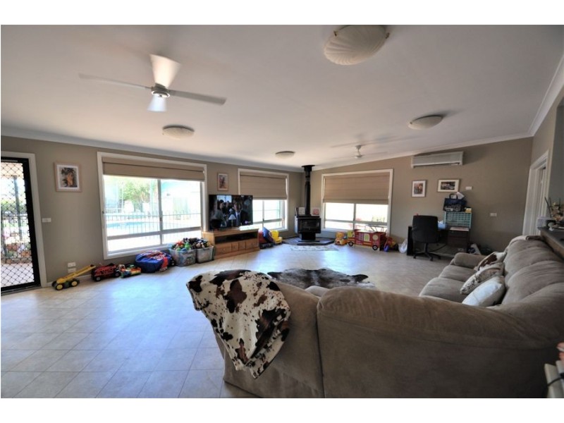 126 Wingewarra Street, Dubbo NSW 2830