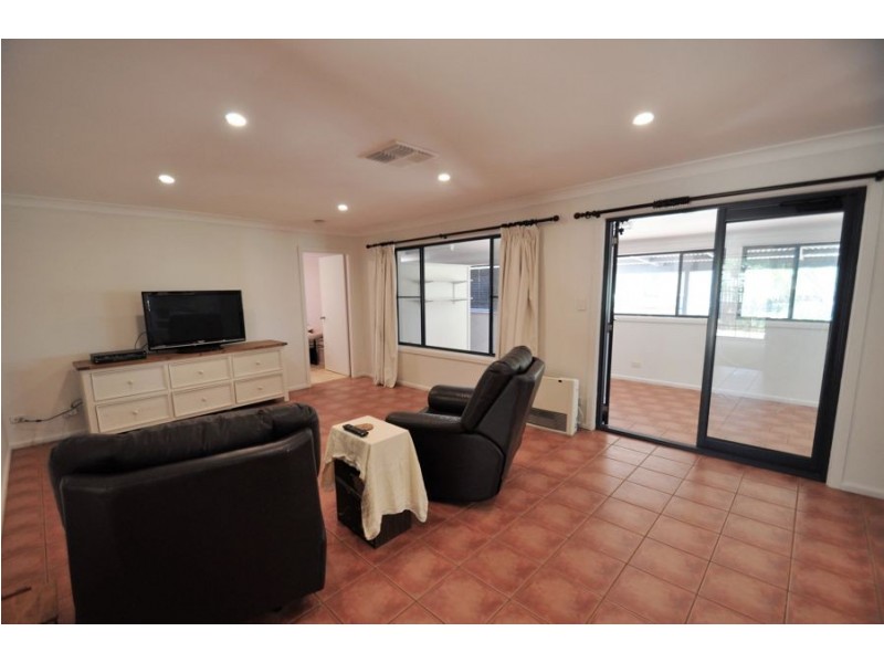 94-96 Cass Street, Geurie NSW 2831