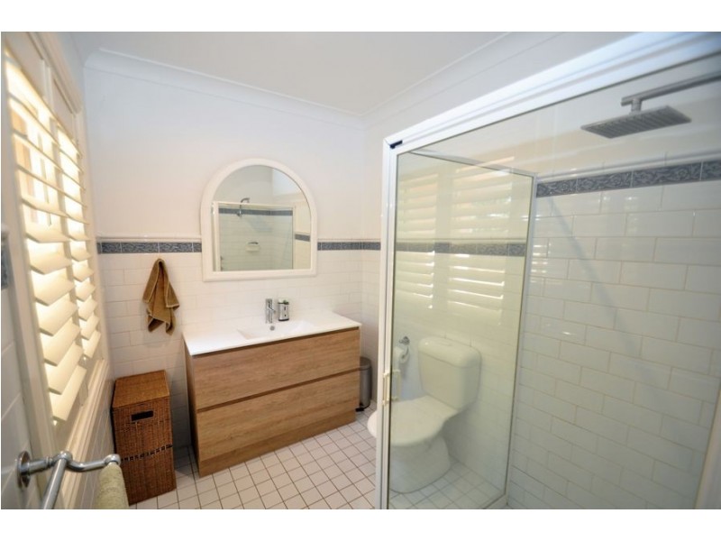 17 Renshaw Drive, Dubbo NSW 2830