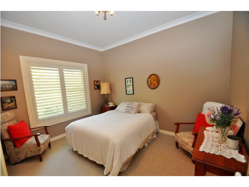 17 Renshaw Drive, Dubbo NSW 2830