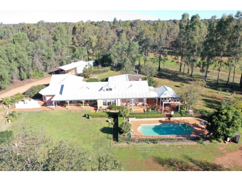 17 Renshaw Drive, Dubbo NSW 2830