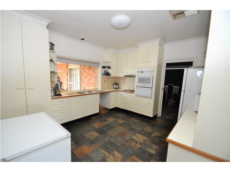 75 Birch Avenue, Dubbo NSW 2830