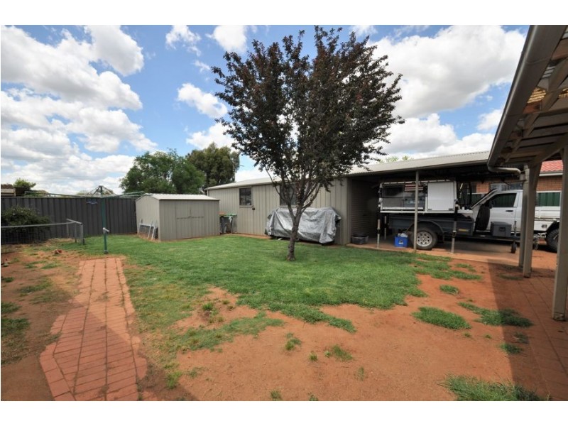 75 Birch Avenue, Dubbo NSW 2830