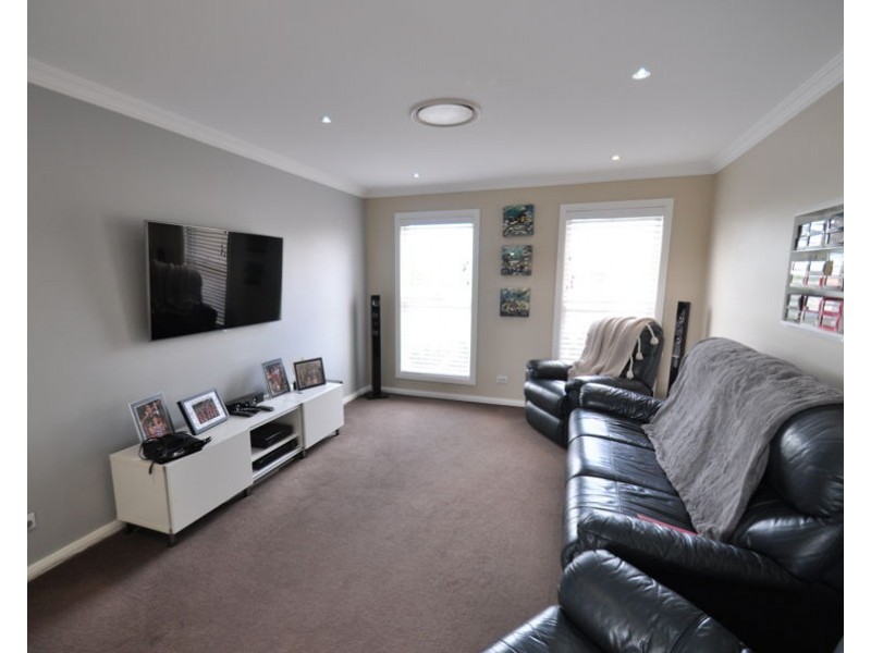 16 Ritz Place, Dubbo NSW 2830