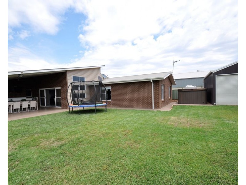 16 Ritz Place, Dubbo NSW 2830