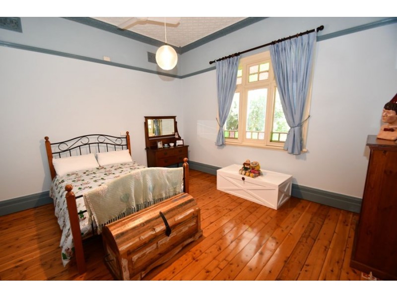 107 Bultje Street, Dubbo NSW 2830