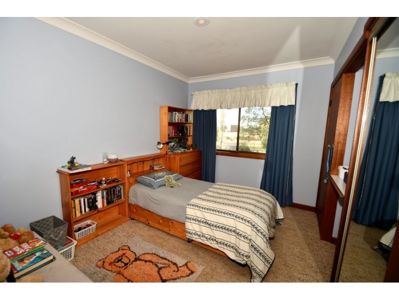 8L Gavel Drive, Dubbo NSW 2830