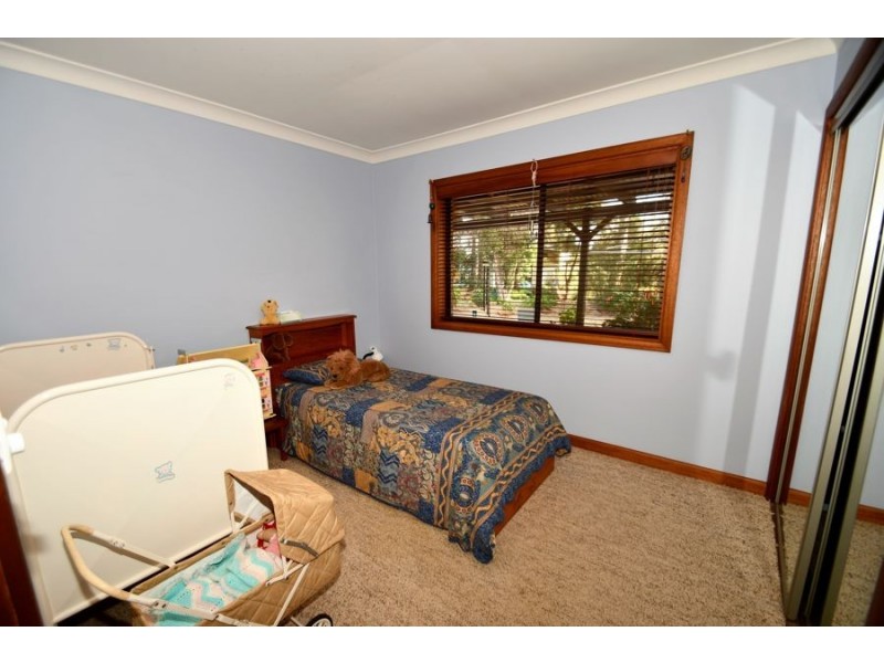 8L Gavel Drive, Dubbo NSW 2830