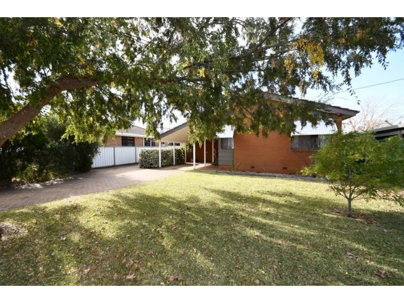 432 Wheelers Lane, Dubbo NSW 2830