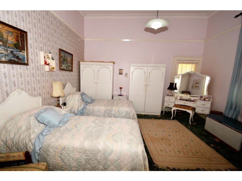 33 Jean Street, Wellington NSW 2820