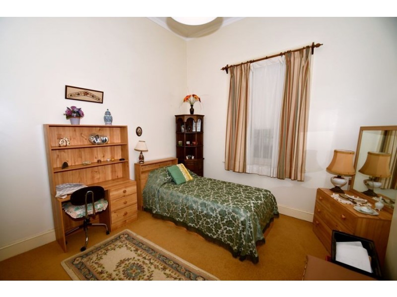 33 Jean Street, Wellington NSW 2820