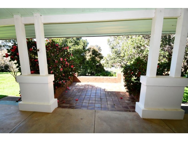 33 Jean Street, Wellington NSW 2820