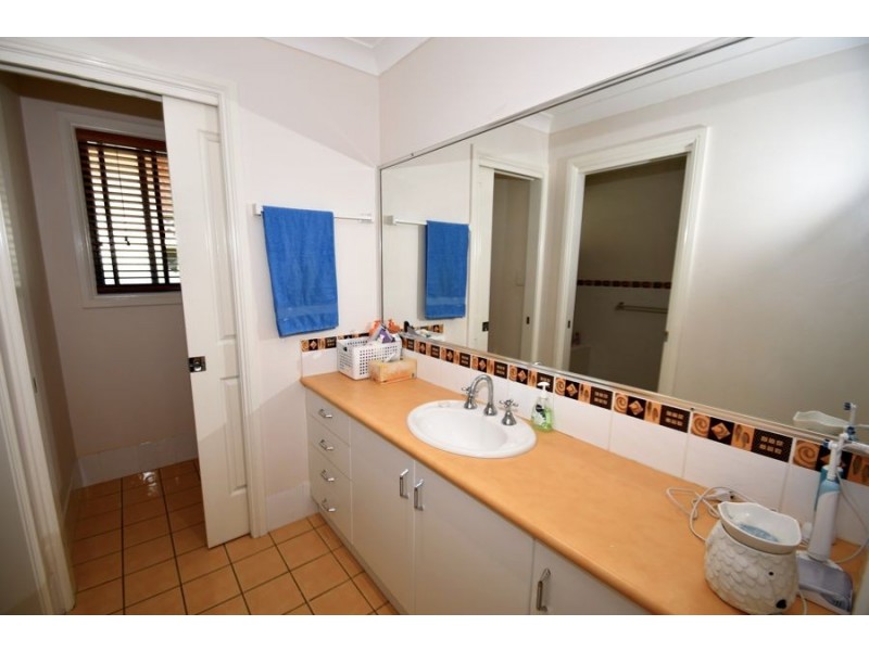 26 St Andrews Drive, Dubbo NSW 2830