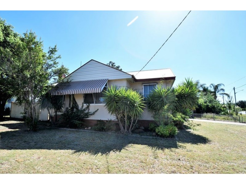 30 Dalton Street, Dubbo NSW 2830