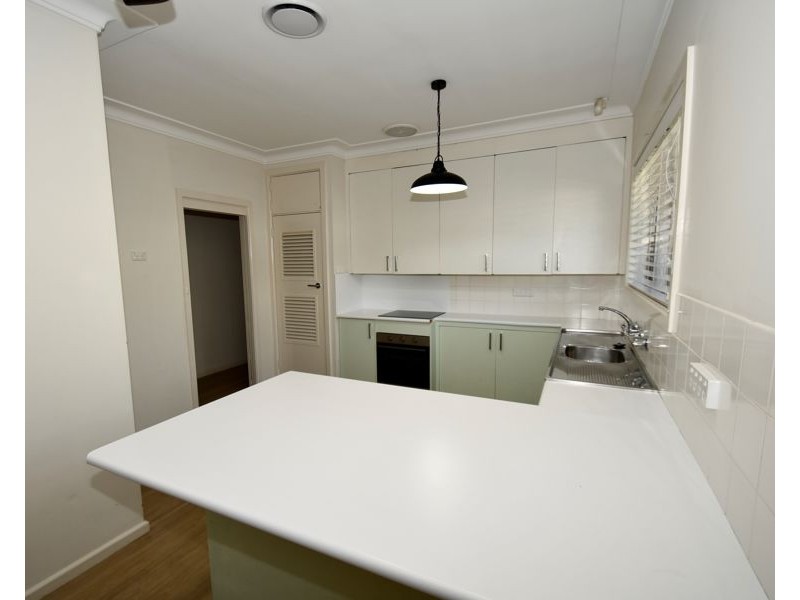 15 Hutchins Avenue, Dubbo NSW 2830