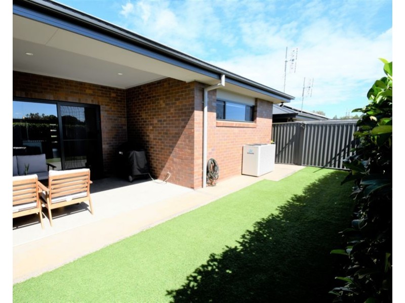 82 Fountain Circuit, Dubbo NSW 2830
